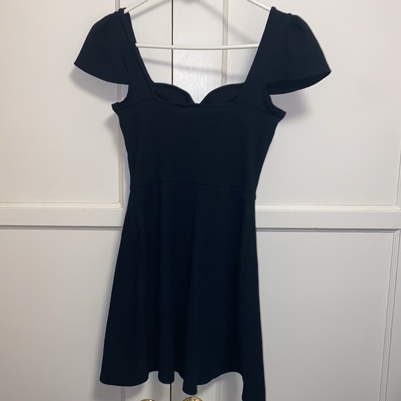 Wild Fable Small Black Cap Short Sleeve Fit & Flare Knit Skater Dress - Picture 4 of 8